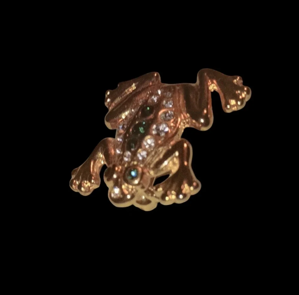 Source Unknown gold tone